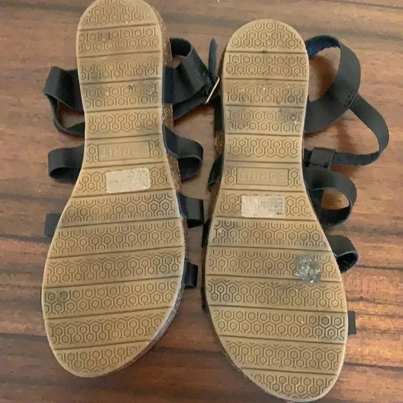 Esprit Black Sandals - Picture 2 of 3